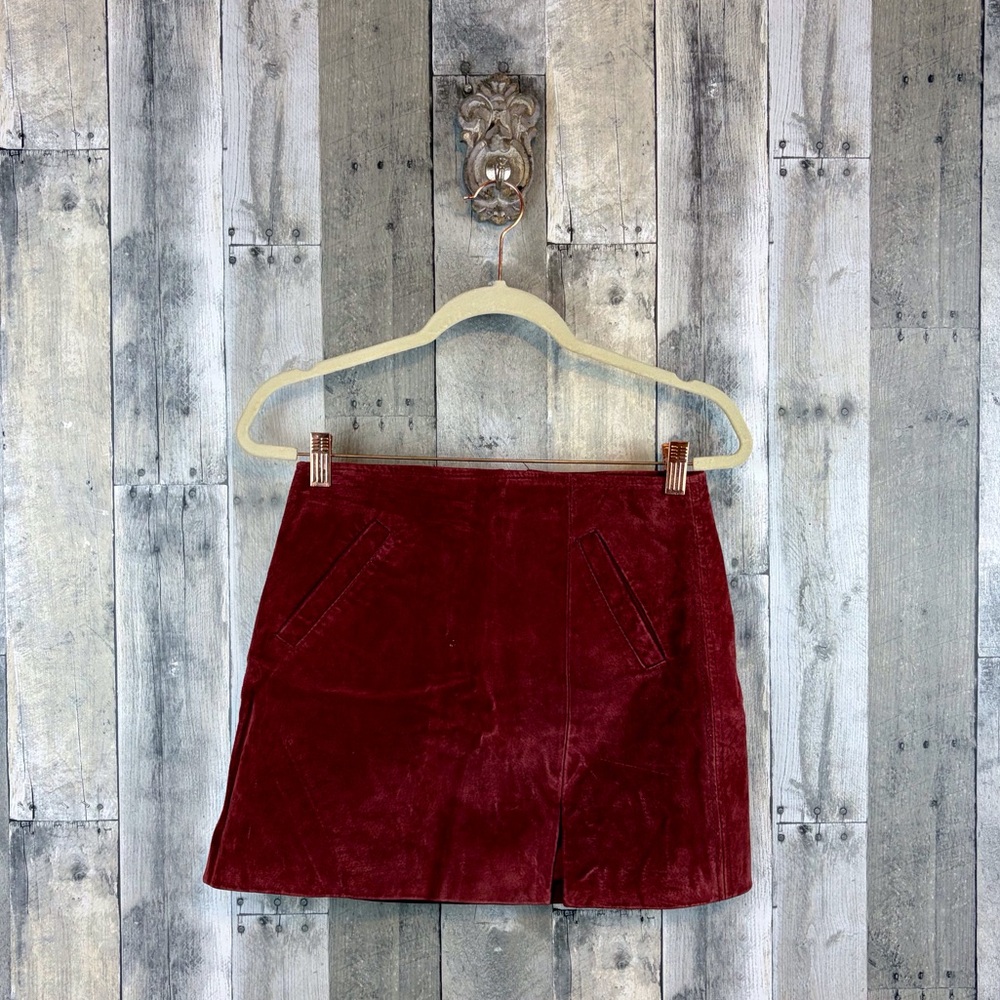 NWT Blank NCY Leather Suede A Line Miniskirt in Wine Red Size 25.